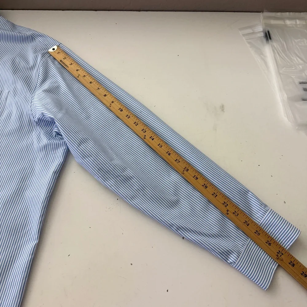 Duluth Trading Co Wrinklefighter Shirt Mens 3XL Light Blue Striped Relaxed Fit - Picture 6 of 7